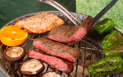 森林でのバーベキュー